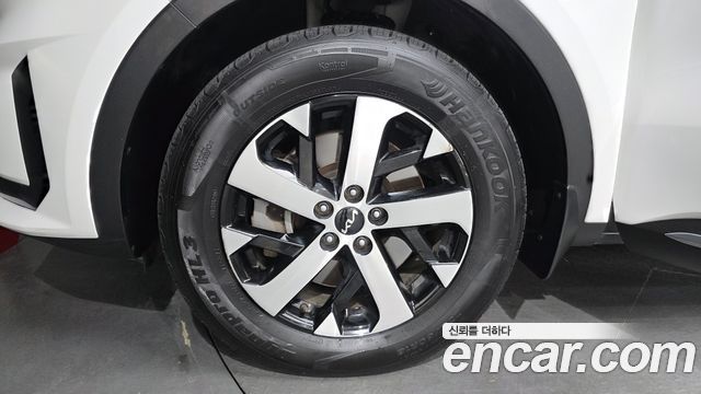 Kia Sorento Gasoline 2.5T 2WD Trendy — пробег 87 990 км — фото 5 из 5