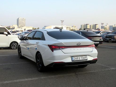 Hyundai AVANTE Modern — пробег 103 643 км — фото 4 из 5