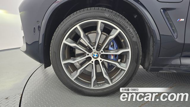 BMW X3 xDrive 30e M sports Online Exclusive Edition — пробег 89 575 км — фото 5 из 5