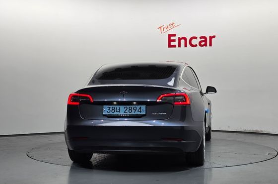 Tesla Model 3 Long Range AWD — пробег 76 981 км — фото 4 из 5