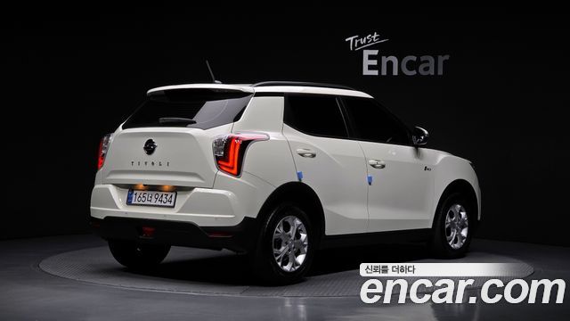 Ssangyong TIBOLI Gasoline 1.5 2WD V3 — пробег 15 375 км — фото 2 из 5