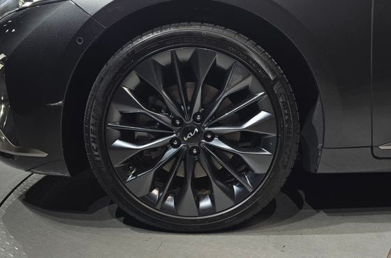 Kia K8 2.5 Gasoline 2WD Signature Special — пробег 51 379 км — фото 5 из 5