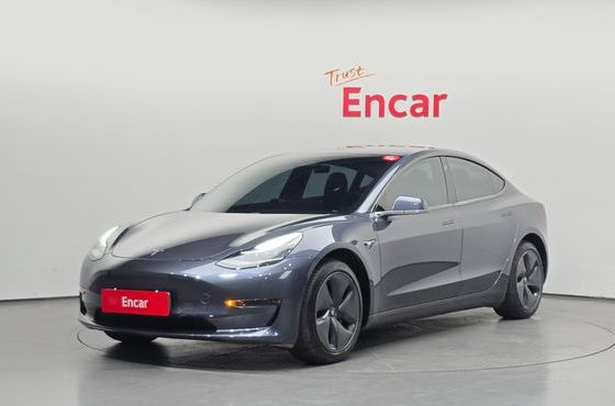 Tesla Model 3 Standard Range Plue RWD — пробег 82 120 км — фото 1 из 5