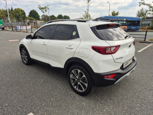 Kia Stonic 1.4 Trendy — пробег 57 700 км — фото 5 из 5