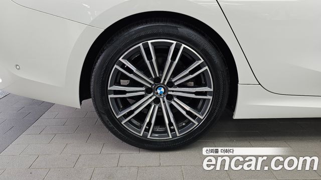 BMW 3-Series 320i M Sport — пробег 94 652 км — фото 5 из 5