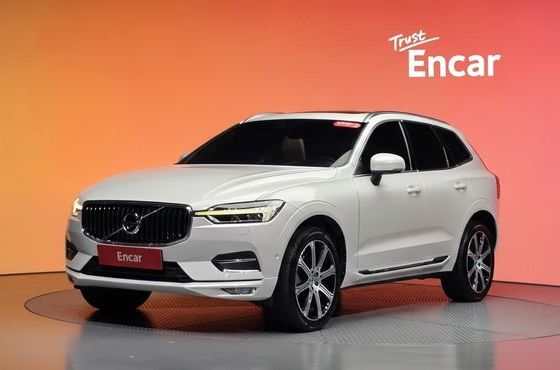 Volvo XC60 D5 Inscription — пробег 122 045 км — фото 1 из 5