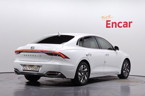 Hyundai Grandeur Exclusive — пробег 122 476 км — фото 2 из 5