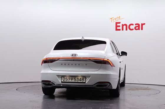 Hyundai Grandeur Exclusive — пробег 122 476 км — фото 4 из 5