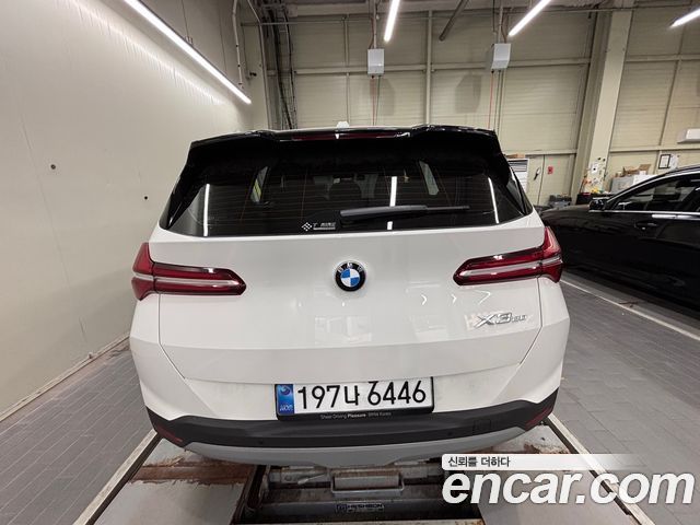 BMW X3 xDrive 20 — пробег 10 599 км — фото 2 из 5