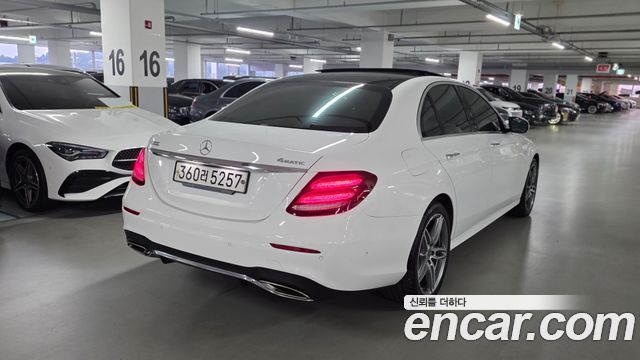 Mercedes-Benz E-Class из Кореи Encar