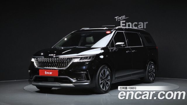 Kia Carnival Gasoline 9-Seater Signature — пробег 38 604 км — фото 1 из 5