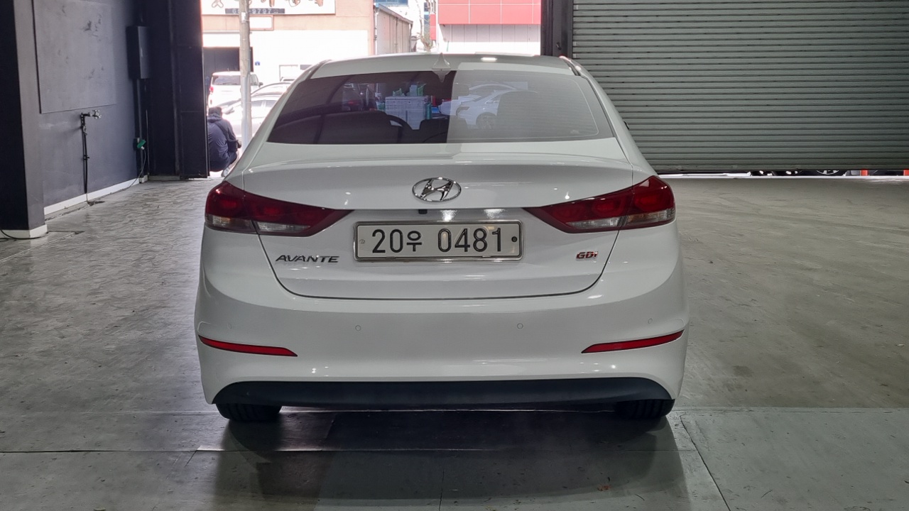 Hyundai AVANTE 1.6 GDI Modern special — пробег 83 055 км — фото 4 из 5