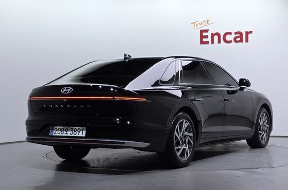 Hyundai Grandeur Premium — пробег 24 268 км — фото 2 из 5