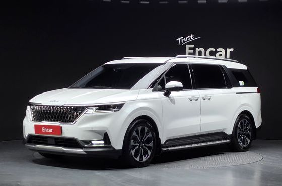 Kia Carnival Diesel 7-Seater Signature — пробег 122 680 км — фото 1 из 5