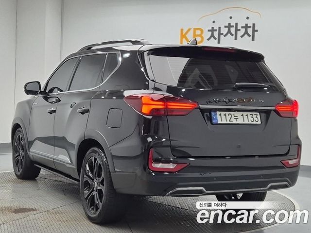 Ssangyong Rexton Diesel 2.2 4WD The Black — пробег 61 677 км — фото 4 из 5