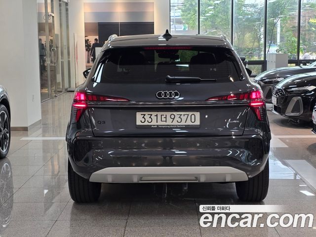 Audi Q3 TFSi Quattro Advanced — пробег 1 628 км — фото 4 из 5