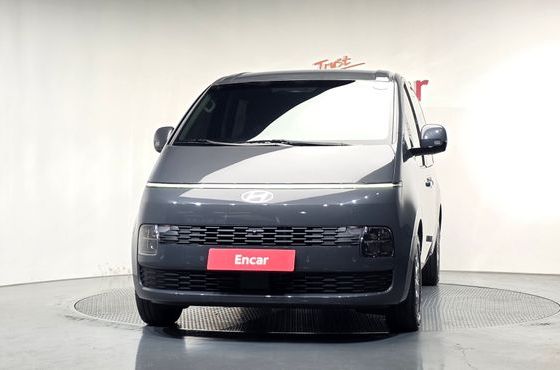 Hyundai Staria HEV 1.6T Cargo 5-Seater Modern — пробег 10 687 км — фото 3 из 5