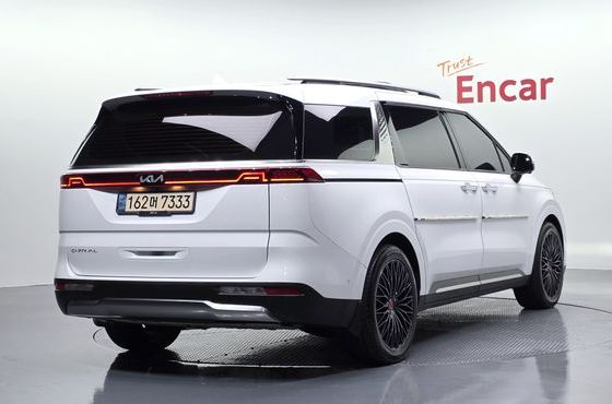 Kia Carnival Diesel 9-Seater Signature — пробег 52 363 км — фото 2 из 5