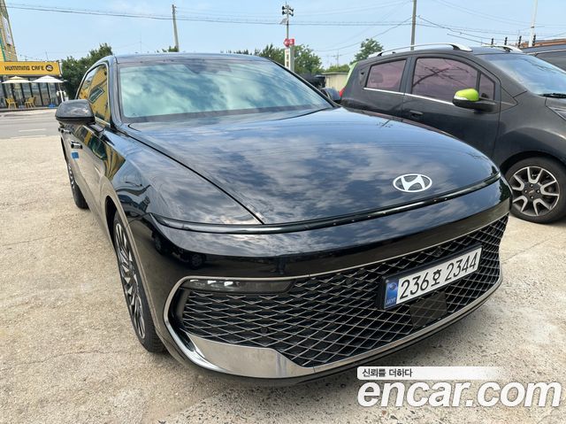 Hyundai Grandeur 2.5 Gasoline  2WD Caligraphy — пробег 1 754 км — фото 3 из 5