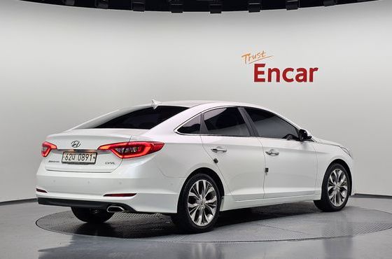 Hyundai Sonata 2.0 Premium — пробег 58 768 км — фото 2 из 5