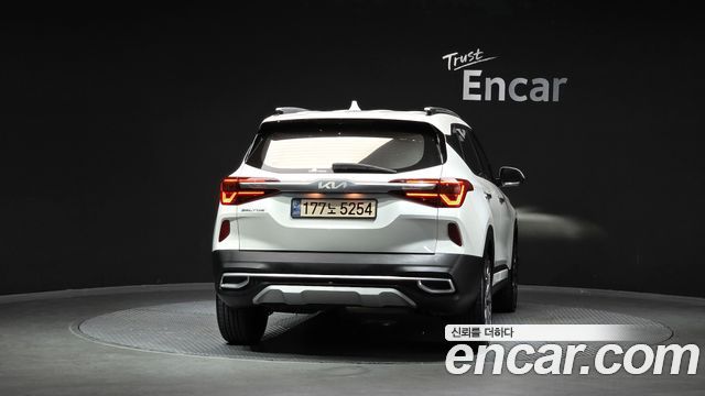 Kia Seltos из Кореи Encar