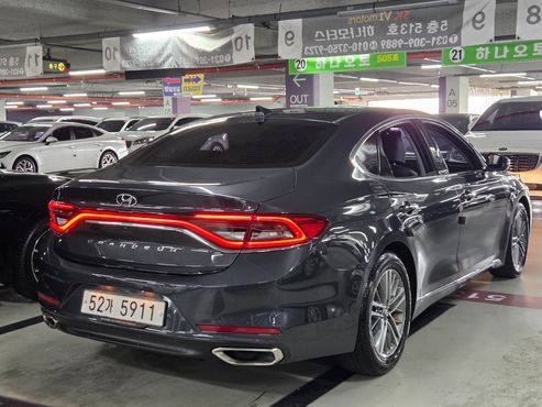 Hyundai Grandeur 2.4 Premium — пробег 130 900 км — фото 4 из 5