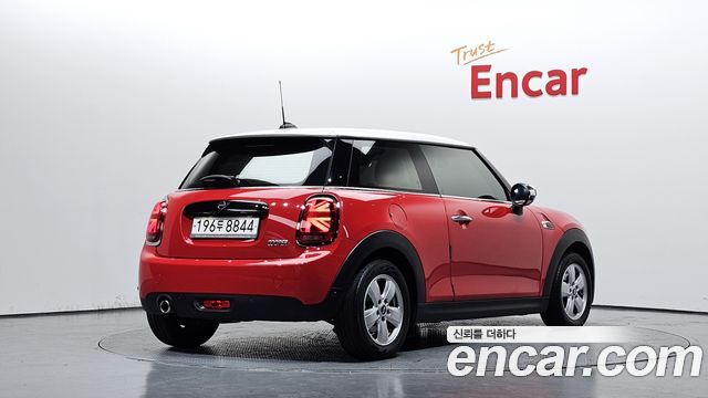 Mini Cooper Standard Third Generation — пробег 62 848 км — фото 2 из 5
