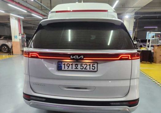 Kia Carnival Gasoline 9-Seater Signature — пробег 123 463 км — фото 3 из 5