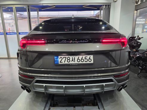 Lamborghini Urus 4.0 V8 — пробег 23 138 км — фото 4 из 5