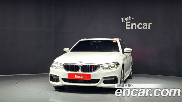 BMW 5-Series 520d M Sport Package Plus — пробег 184 478 км — фото 3 из 5