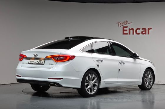 Hyundai Sonata 2.0 Smart Special — пробег 66 076 км — фото 2 из 5
