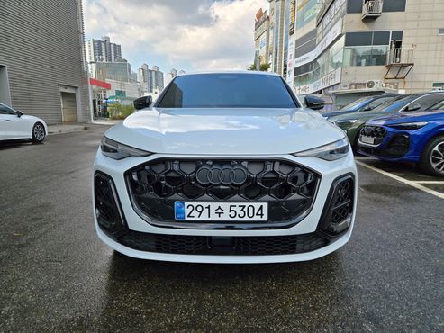 Audi Q5 45 TFSI Quattro Sportback S Line — пробег 6 500 км — фото 3 из 5