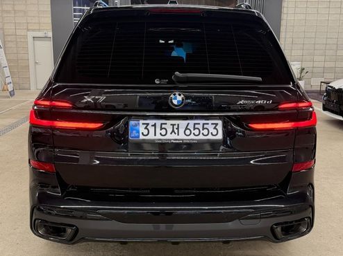BMW X7 xDrive 40d M Sport 7 STR — пробег 4 900 км — фото 4 из 5