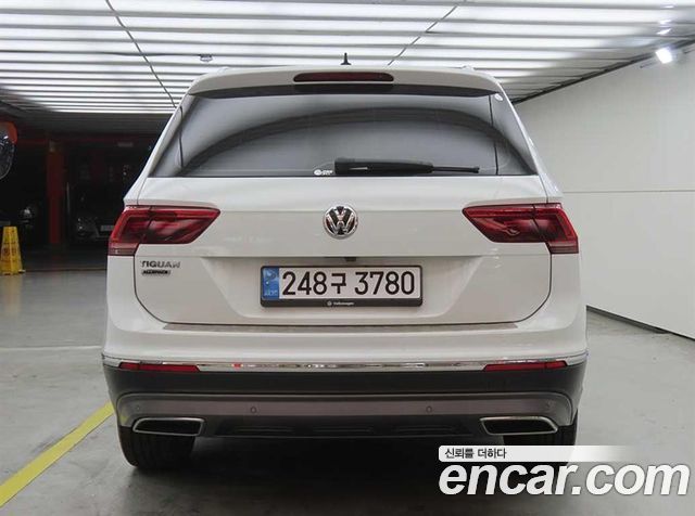 Volkswagen Tiguan 2.0 TDI Prestige — пробег 138 618 км — фото 4 из 5
