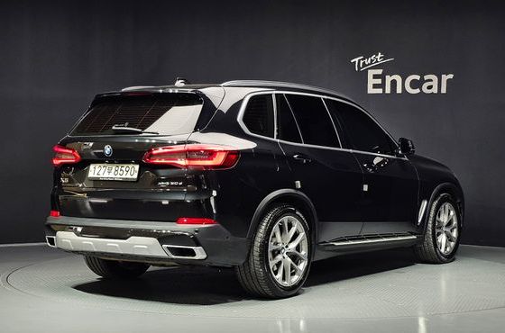 BMW X5 xDrive 30d xLine — пробег 64 297 км — фото 2 из 5