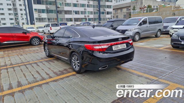 Hyundai Grandeur HG240 Luxury — пробег 207 103 км — фото 5 из 5