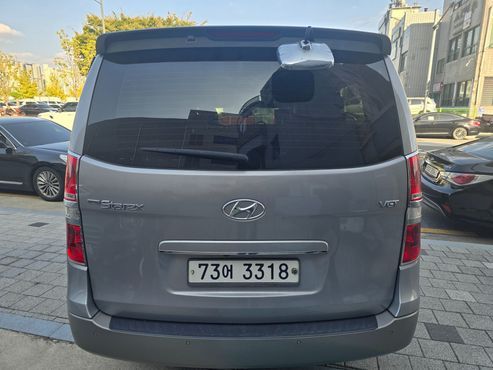 Hyundai Starex 12-Seater Wagon Modern Special — пробег 217 258 км — фото 5 из 5
