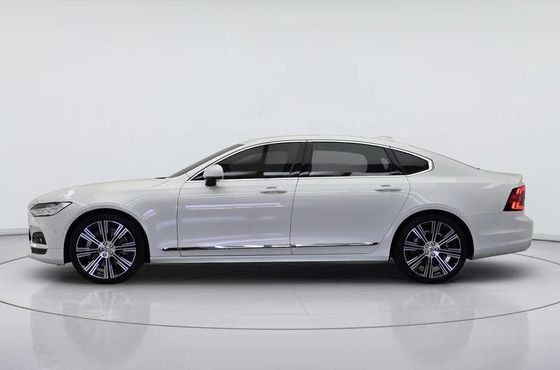 Volvo S90 B6 AWD Ultimate Bright — пробег 28 904 км — фото 3 из 5