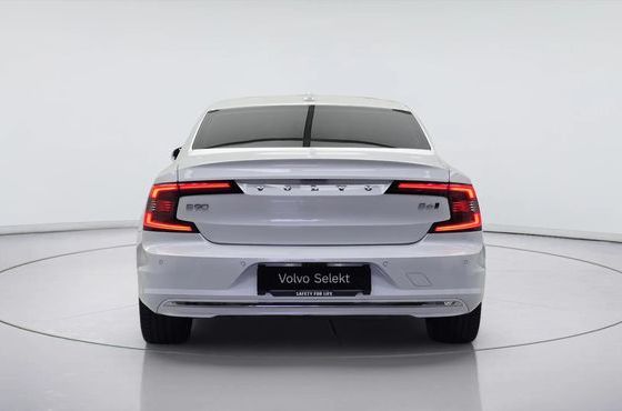 Volvo S90 B6 AWD Ultimate Bright — пробег 28 904 км — фото 5 из 5