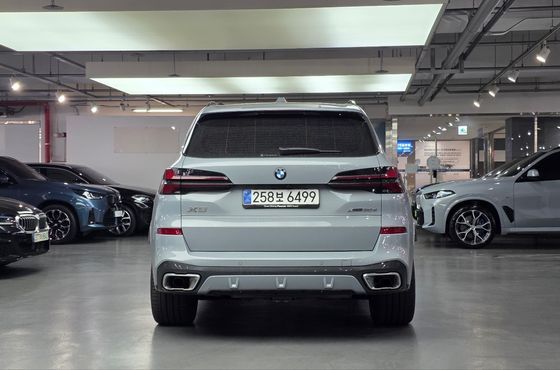 BMW X5 xDrive 30d M Sport — пробег 5 777 км — фото 3 из 5