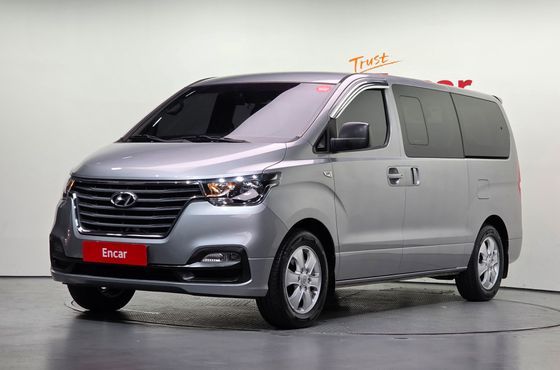 Hyundai Starex Wagon 12-Seater Modern — пробег 18 476 км — фото 1 из 5