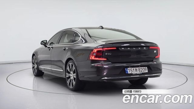 Volvo S90 T8 AWD Ultimate Bright — пробег 64 852 км — фото 4 из 5