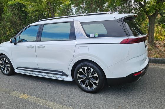 Kia Carnival Diesel 7-Seater Signature — пробег 64 579 км — фото 3 из 5