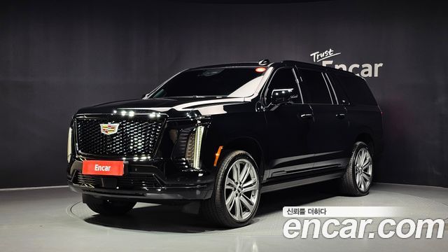 Cadillac Escalade 6.2 ESV ESV Sports Platinum — пробег 8 883 км — фото 1 из 5