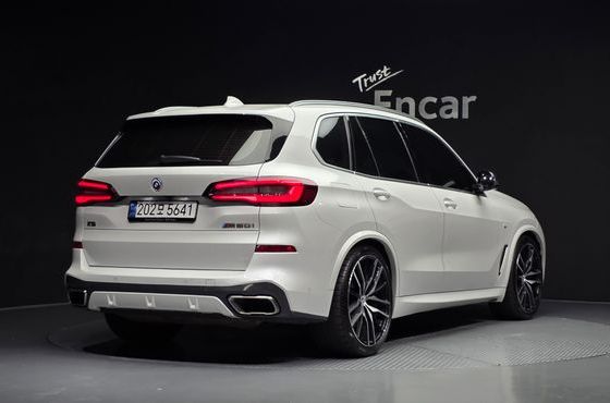 BMW X5 M50i — пробег 105 296 км — фото 2 из 5