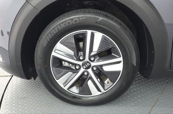 Kia Niro 1.6 HEV Prestige — пробег 64 592 км — фото 5 из 5