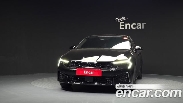 Kia K5 Signature — пробег 14 960 км — фото 3 из 5
