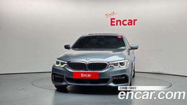 BMW 5-Series 520d xDrive M Sport Package Plus — пробег 152 100 км — фото 3 из 5