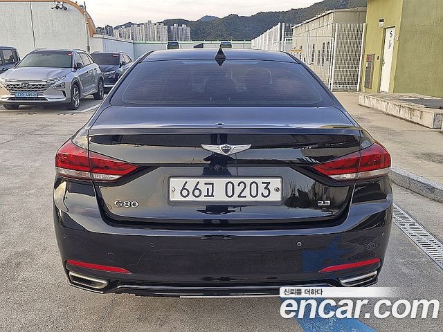 Genesis G80 3.3 GDI Luxury — пробег 201 940 км — фото 4 из 5