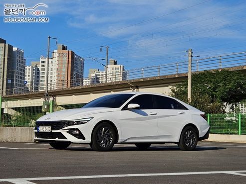 Hyundai AVANTE 1.6 Modern — пробег 60 945 км — фото 1 из 5